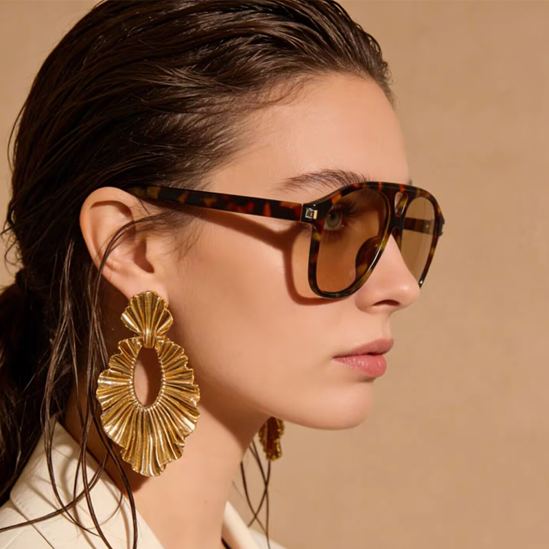 Luxurious Large-Frame Pilot Wo - مراجعة Women'S Fashion Week Paris وسعره