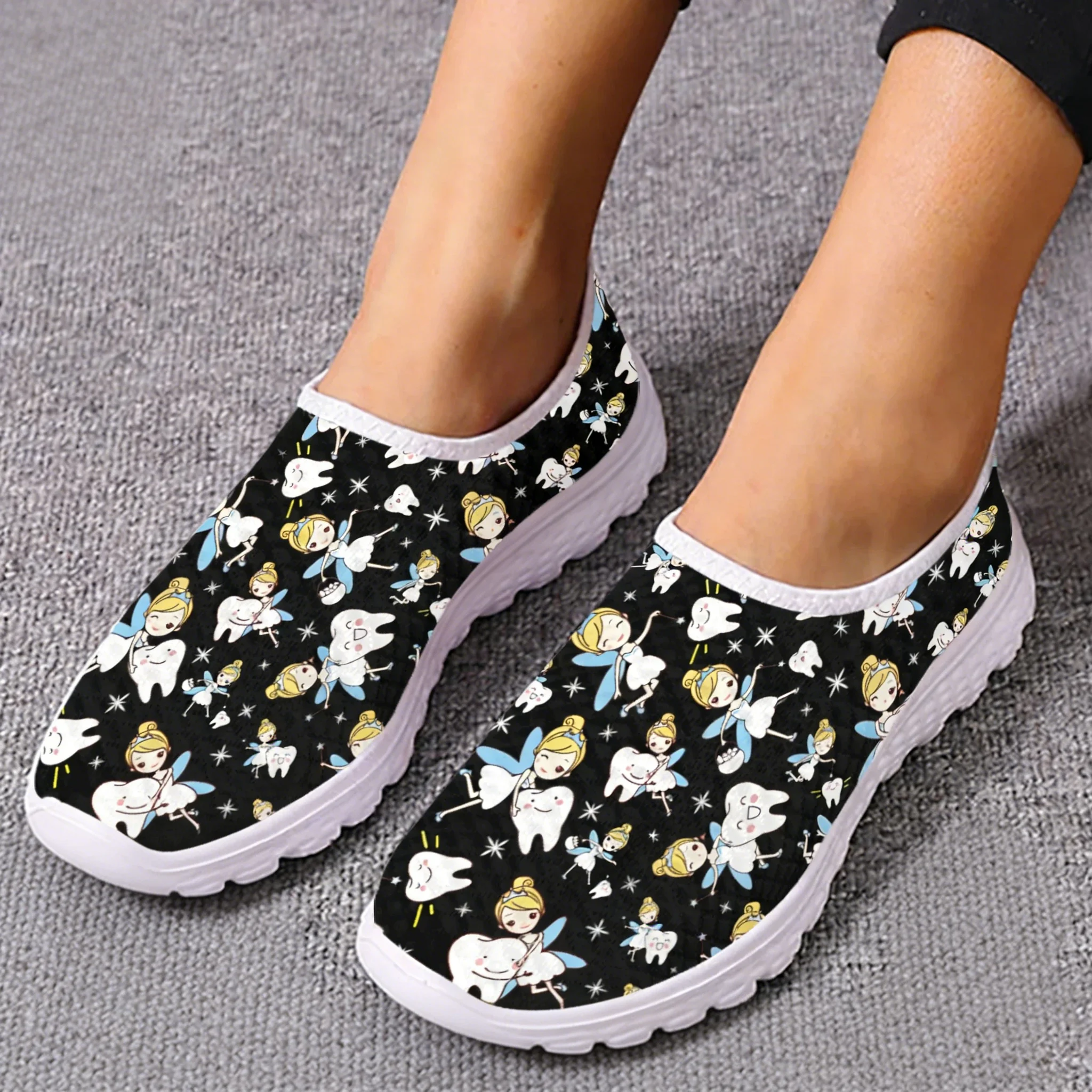 Cute Cartoon Nurse Elf/Teeth M - مراجعة Women'S Fashion Tennis Shoes وسعره