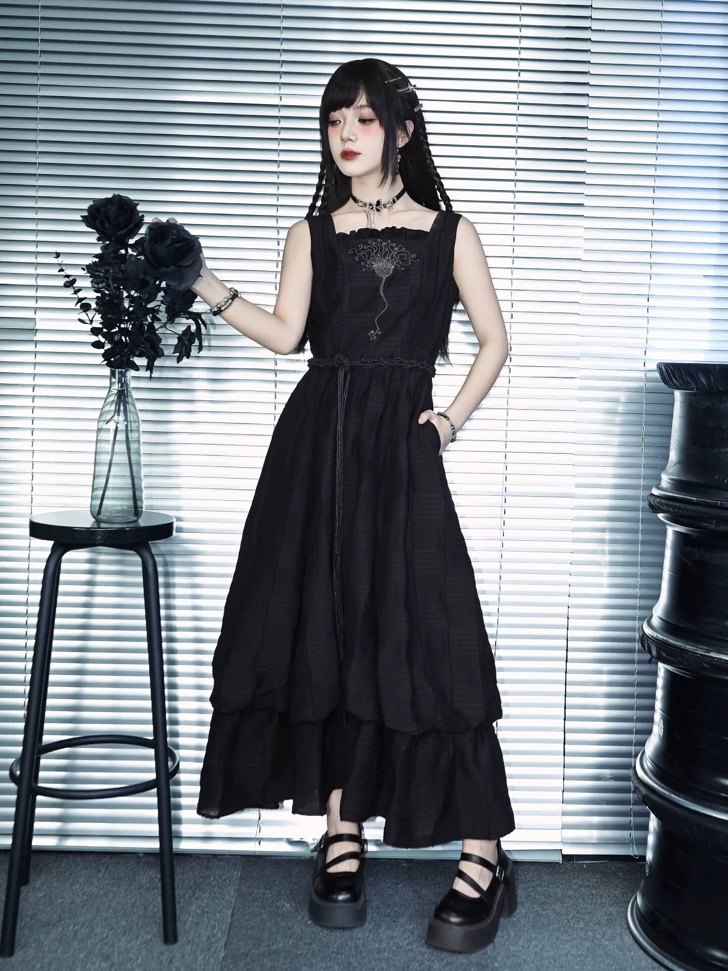 New Crinoid Embroidery Black D - مراجعة Knitted Vest Women وسعره