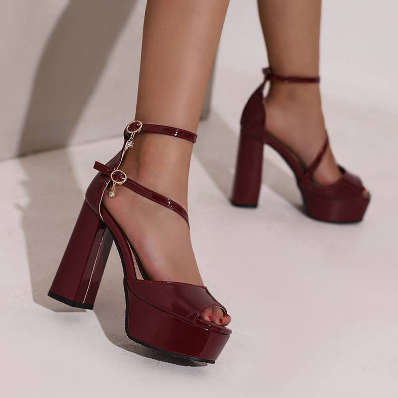 REAVE CAT Brand Shoes Women Su - مراجعة Women'S Fashion Brands وسعره