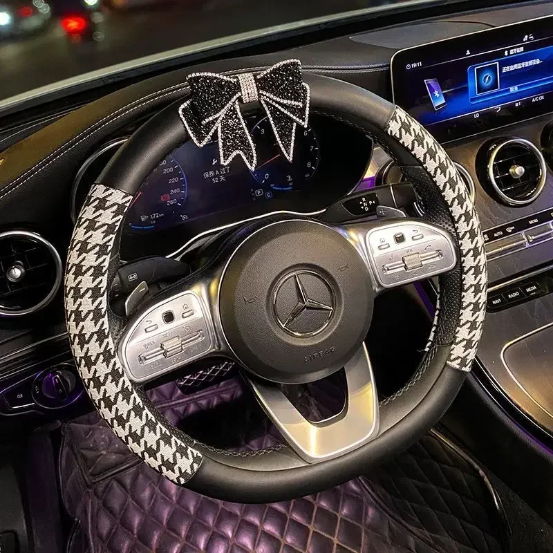 Car Steering Wheel Cover Four  - مراجعة Women Fashion Hub وسعره