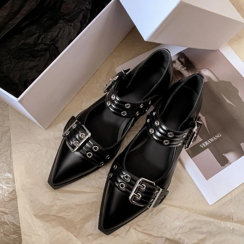 Women's Shoes Designer Luxury  - مراجعة Women'S Fashion Footwear وسعره