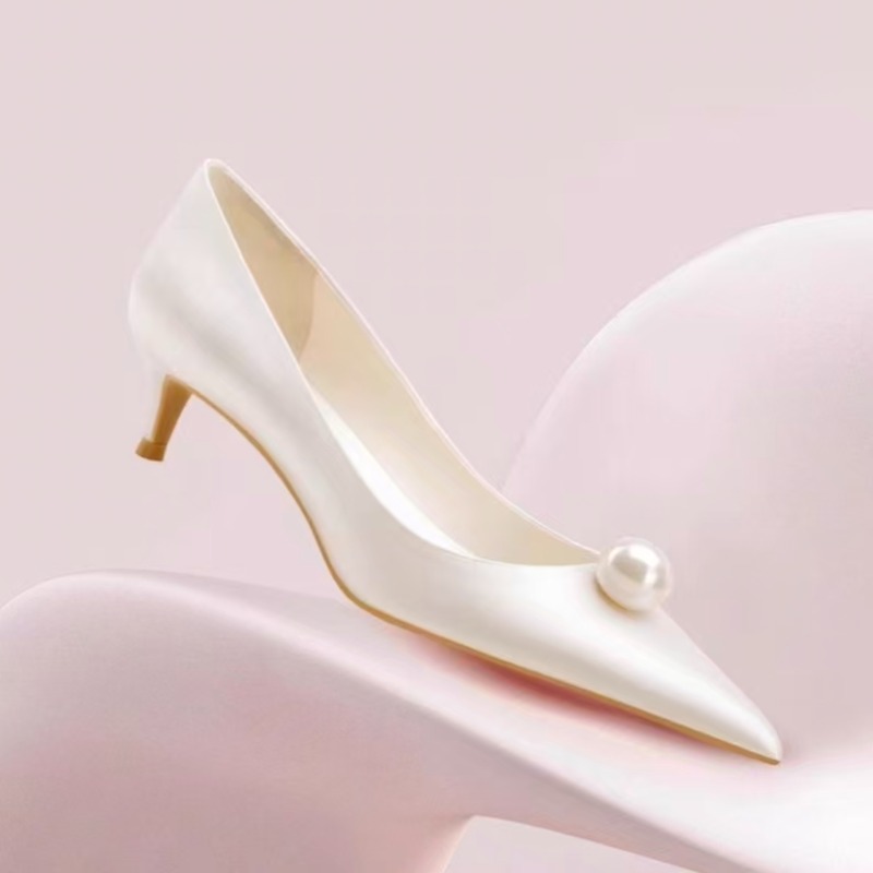 2026 New Luxury Designer White - مراجعة Women Fashion Heels وسعره